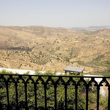 مبيت وإفطار بوتيرا Il Portico Dei Normanni المظهر الخارجي الصورة